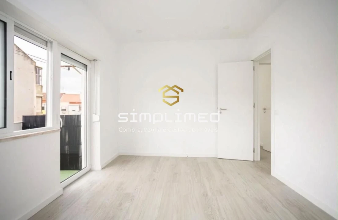 Apartamento T3 para Venda em Alto do Seixalinho, Santo André e Verderena Foto 12