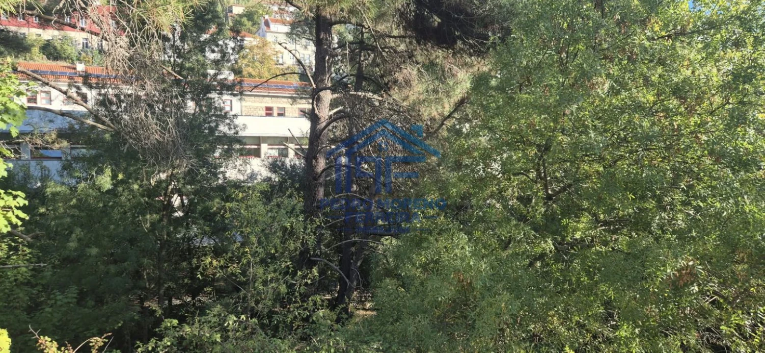 Terreno para Venda em Covilhã e Canhoso Foto 6