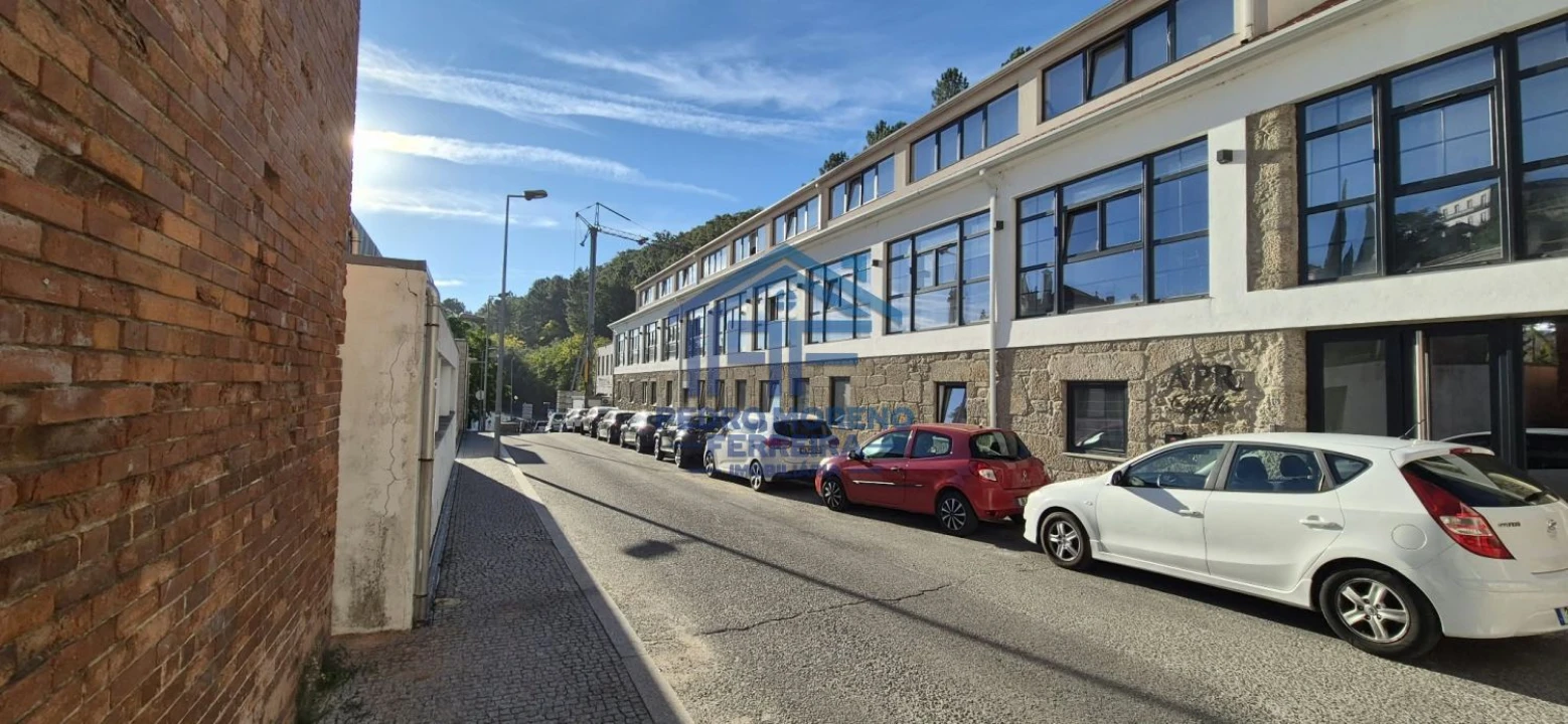 Terreno para Venda em Covilhã e Canhoso Foto 2