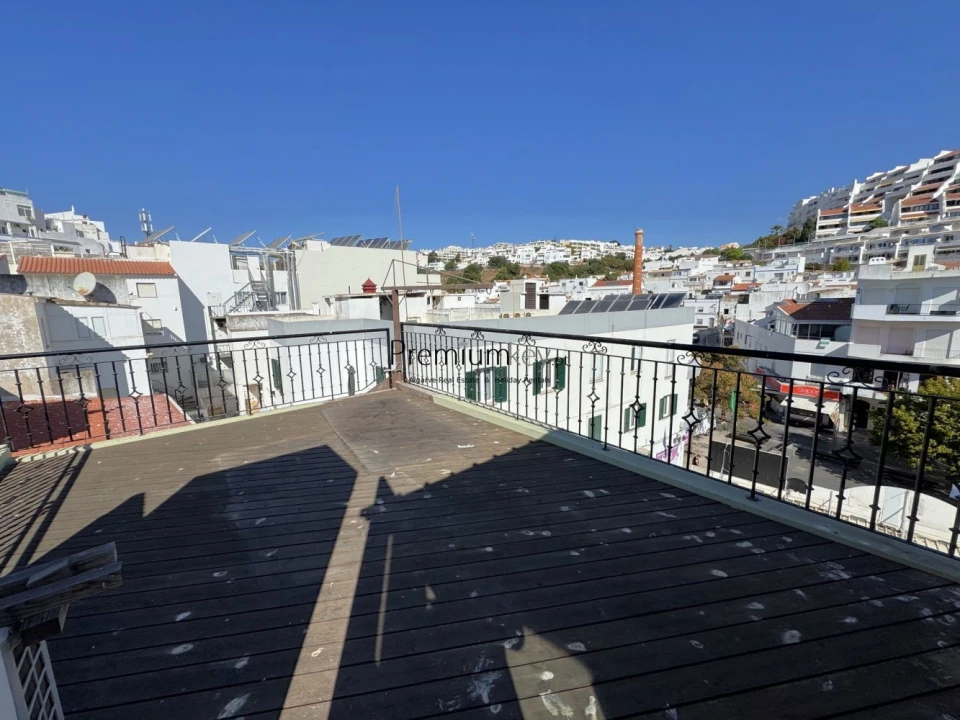 Moradia T3 para Venda em Albufeira e Olhos de Água Foto 2
