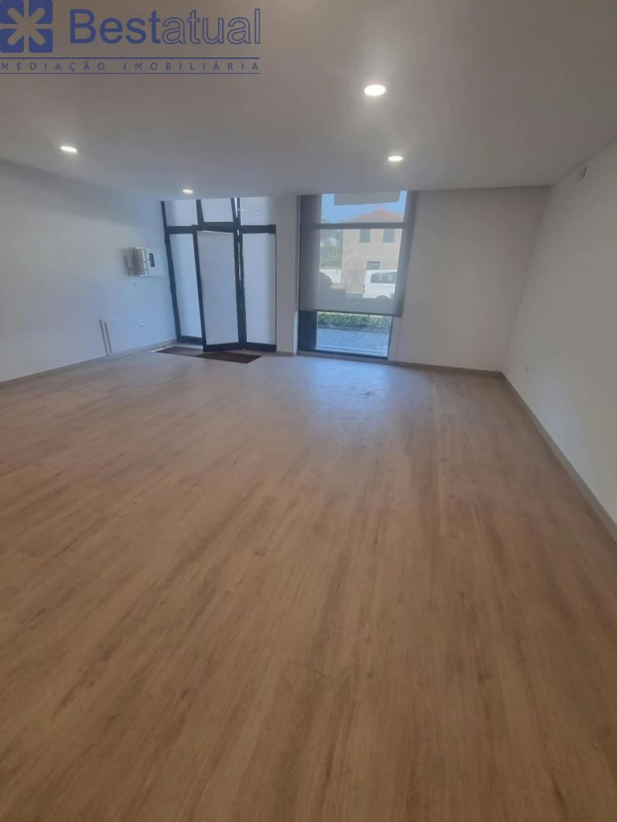 Apartamento T3 para Venda em Requião Foto 7