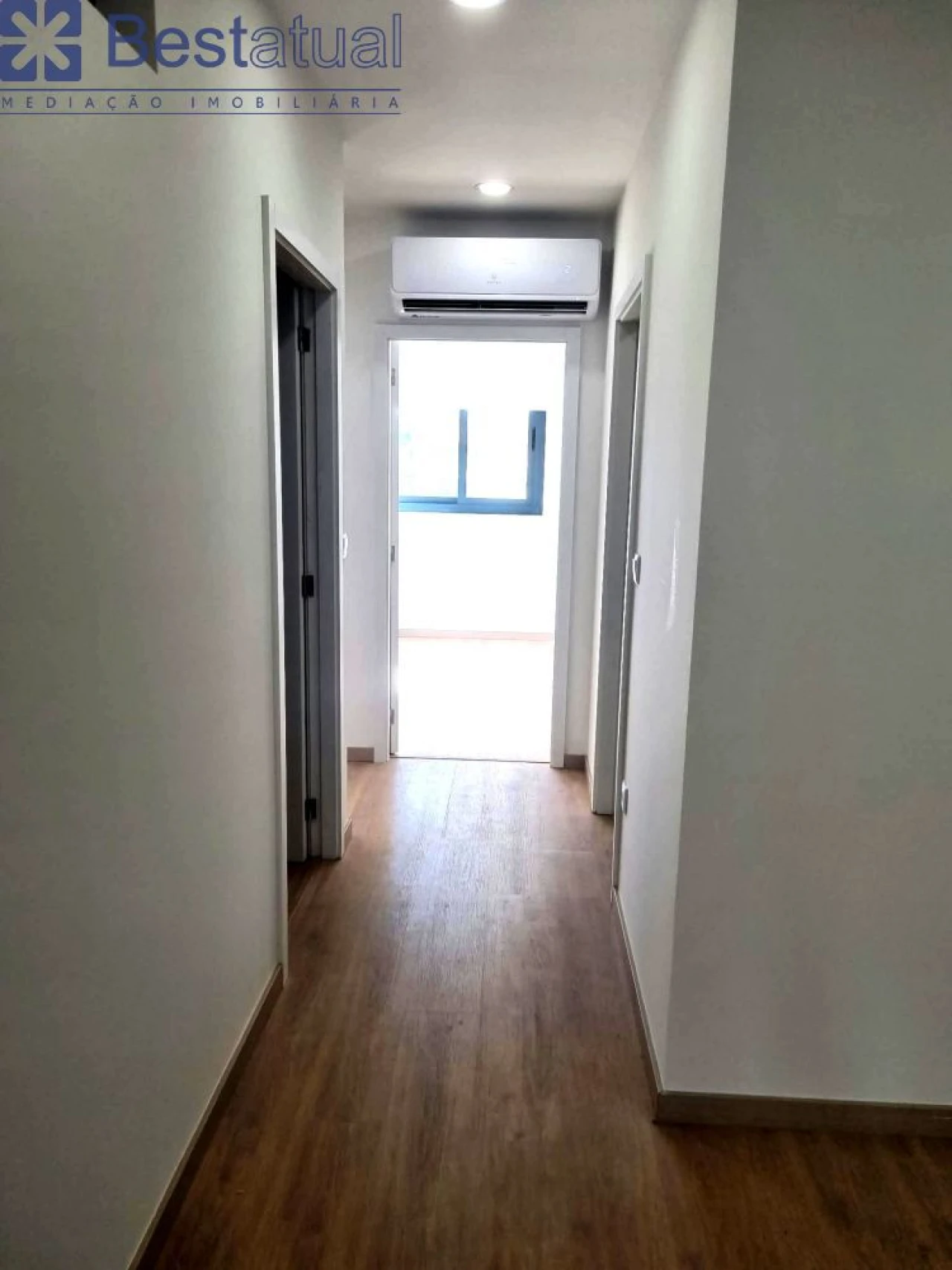 Apartamento T3 para Venda em Requião Foto 9