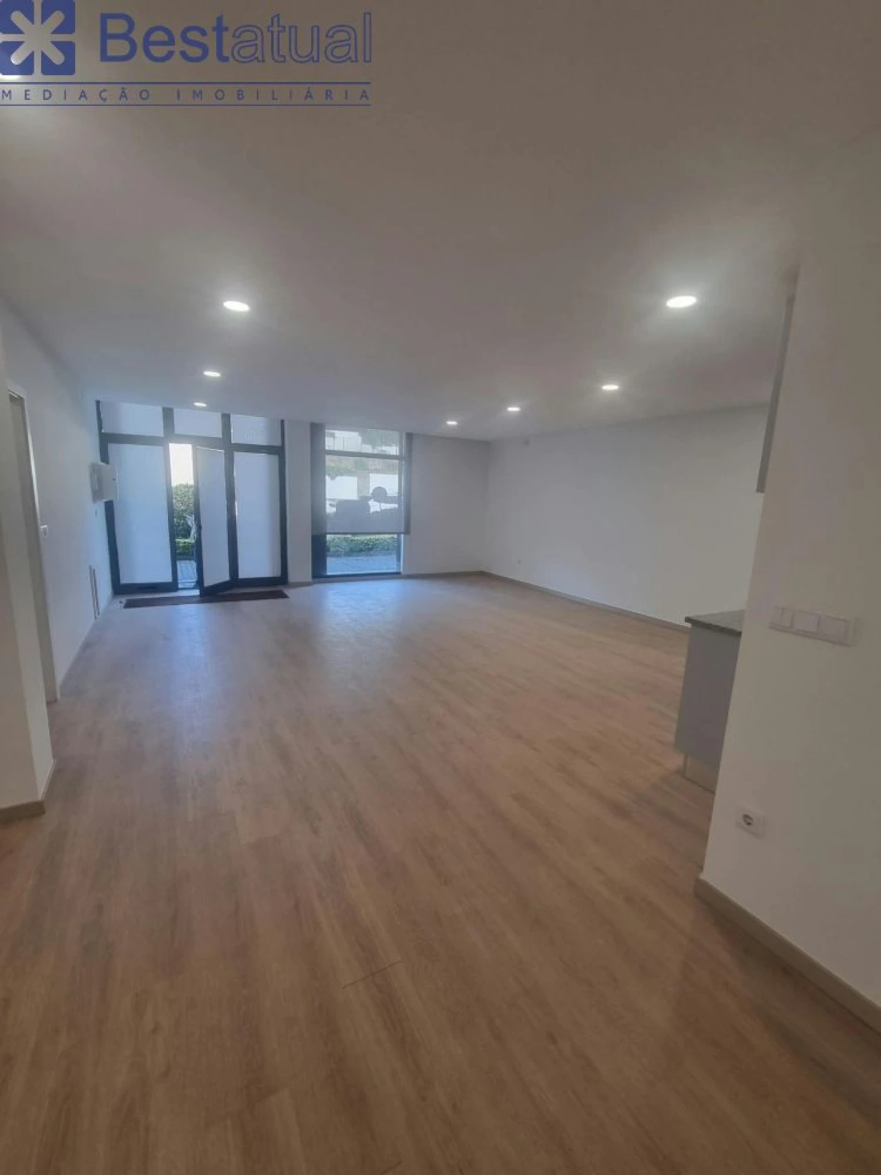 Apartamento T3 para Venda em Requião Foto 6