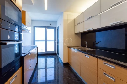 Apartamento T2 para Venda em Alvalade