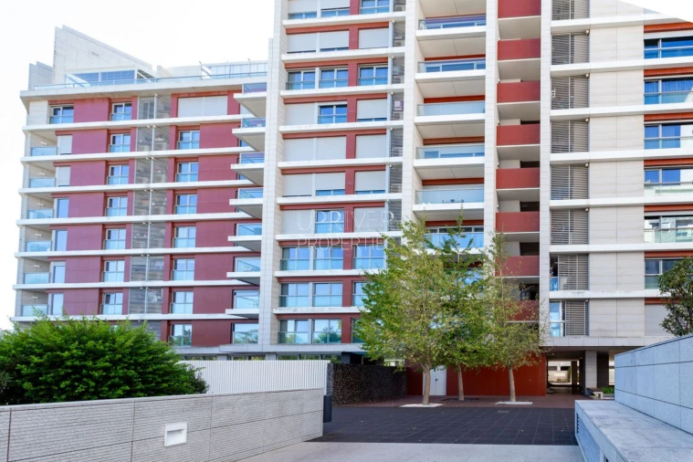 Apartamento T2 para Venda em Alvalade Foto 45