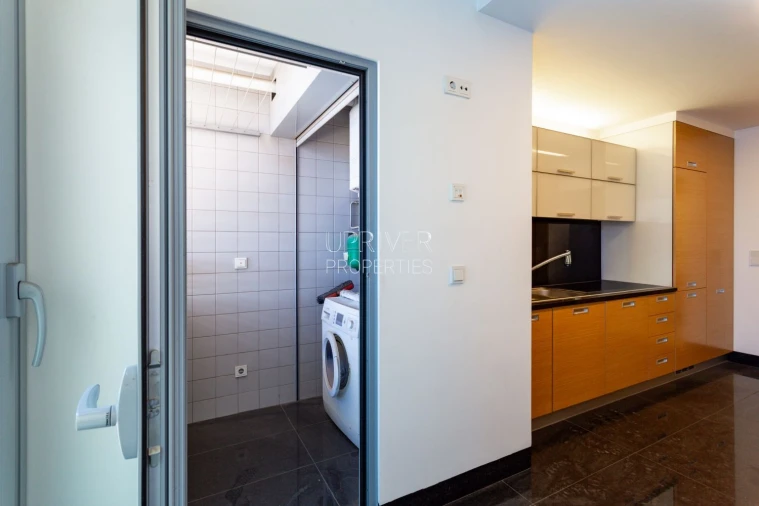 Apartamento T2 para Venda em Alvalade Foto 29