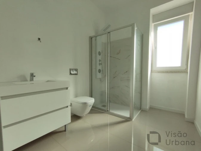 Apartamento T2 para Venda em Viseu Foto 10