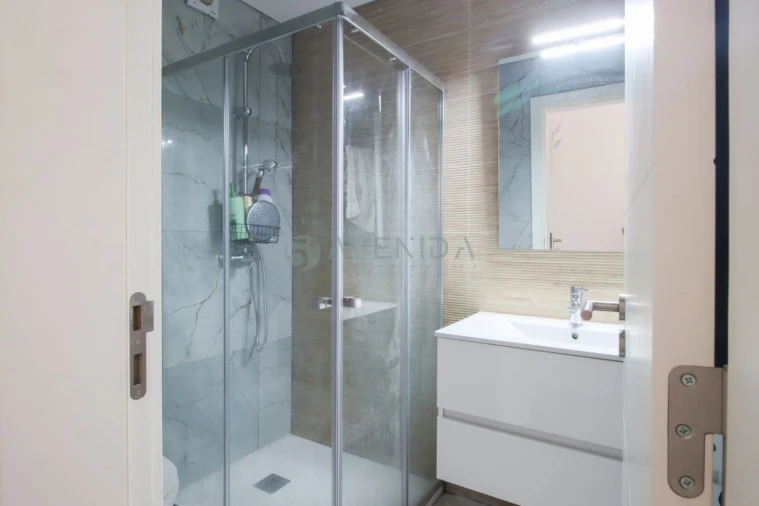 Apartamento T1 para Venda em Baixa da Banheira e Vale da Amoreira Foto 10