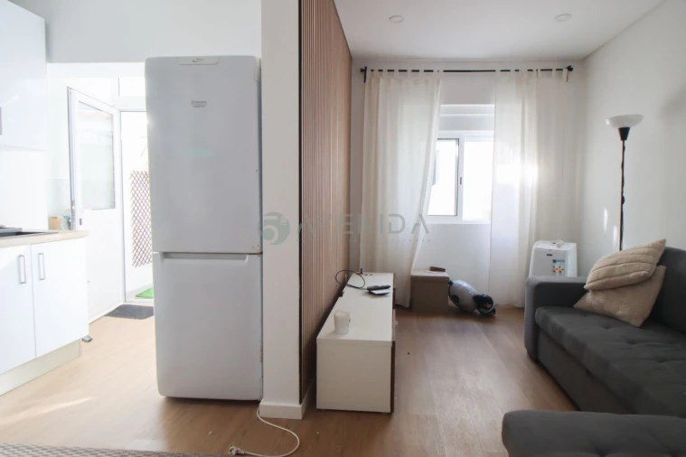 Apartamento T1 para Venda em Baixa da Banheira e Vale da Amoreira Foto 3
