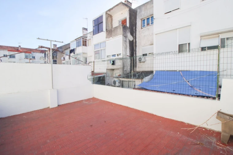 Apartamento T1 para Venda em Baixa da Banheira e Vale da Amoreira Foto 18