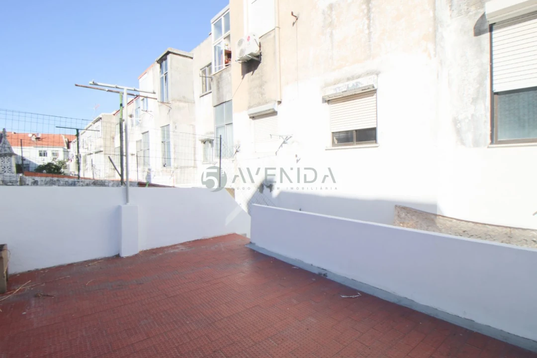 Apartamento T1 para Venda em Baixa da Banheira e Vale da Amoreira Foto 19
