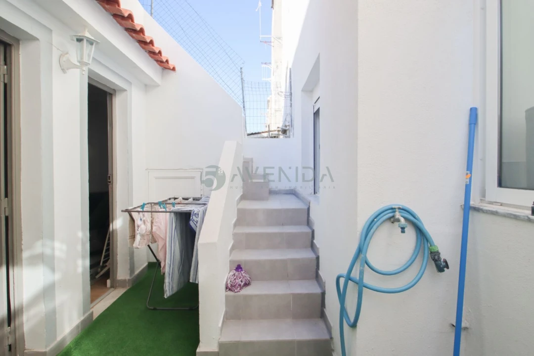 Apartamento T1 para Venda em Baixa da Banheira e Vale da Amoreira Foto 13