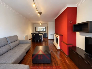 Apartamento T3 para Venda em Santo Tirso, Couto (Santa Cristina e São Miguel) e Burgães