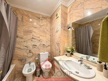 Apartamento T3 para Venda em Santo Tirso, Couto (Santa Cristina e São Miguel) e Burgães