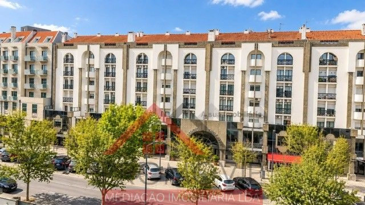 Apartamento T3 para Venda em Santo Tirso, Couto (Santa Cristina e São Miguel) e Burgães Foto 1