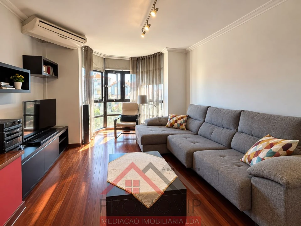 Apartamento T3 para Venda em Santo Tirso, Couto (Santa Cristina e São Miguel) e Burgães Foto 2