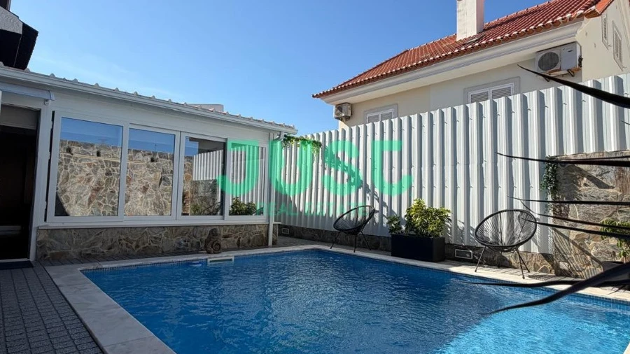 Moradia T4 para Venda em Quinta do Conde