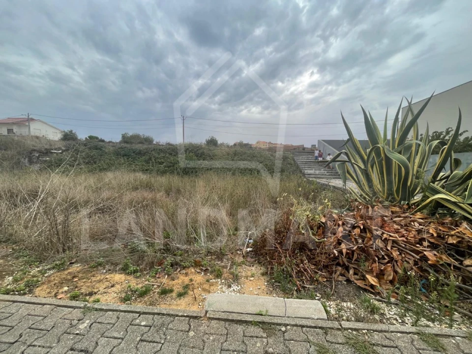 Terreno para Venda em Turquel Foto 2