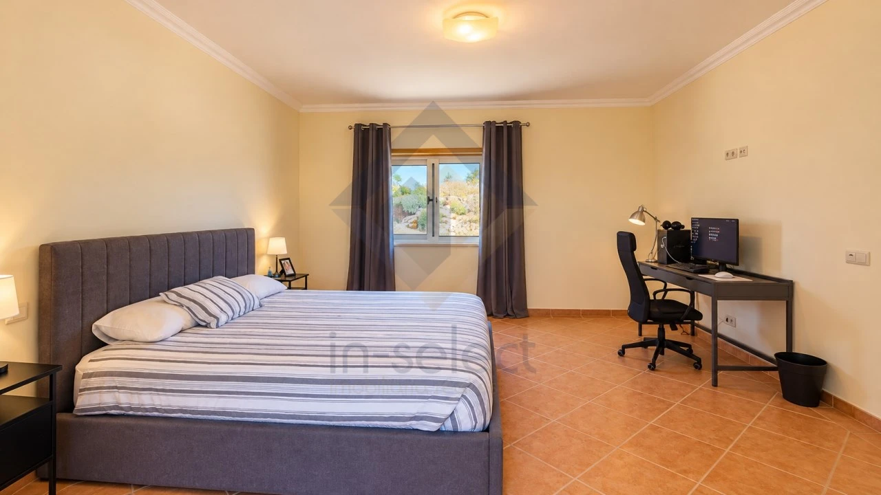 Moradia T6 para Venda em Loule (São Clemente) Foto 45