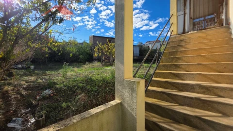Moradia T3 para Venda em Castelãos e Vilar do Monte