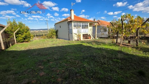 Moradia T3 para Venda em Castelãos e Vilar do Monte