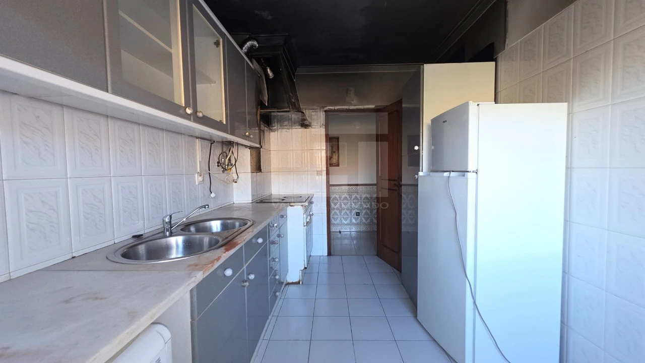 Apartamento T2 para Venda em Cacém e São Marcos Foto 7