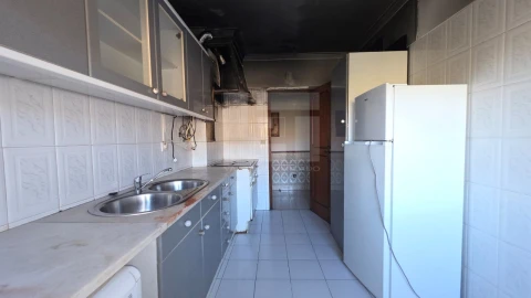 Apartamento T2 para Venda em Cacém e São Marcos