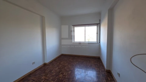 Apartamento T2 para Venda em Cacém e São Marcos