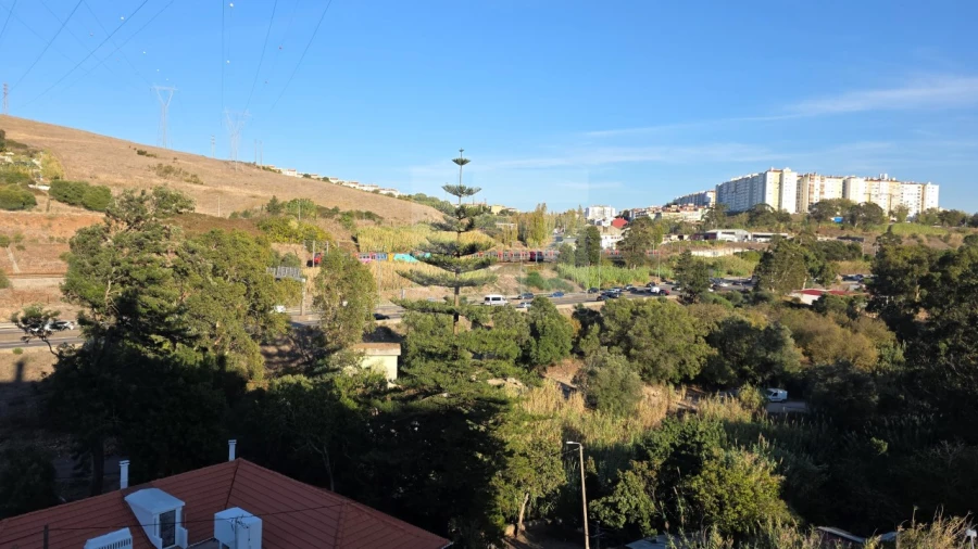 Apartamento T2 para Venda em Cacém e São Marcos Foto 3