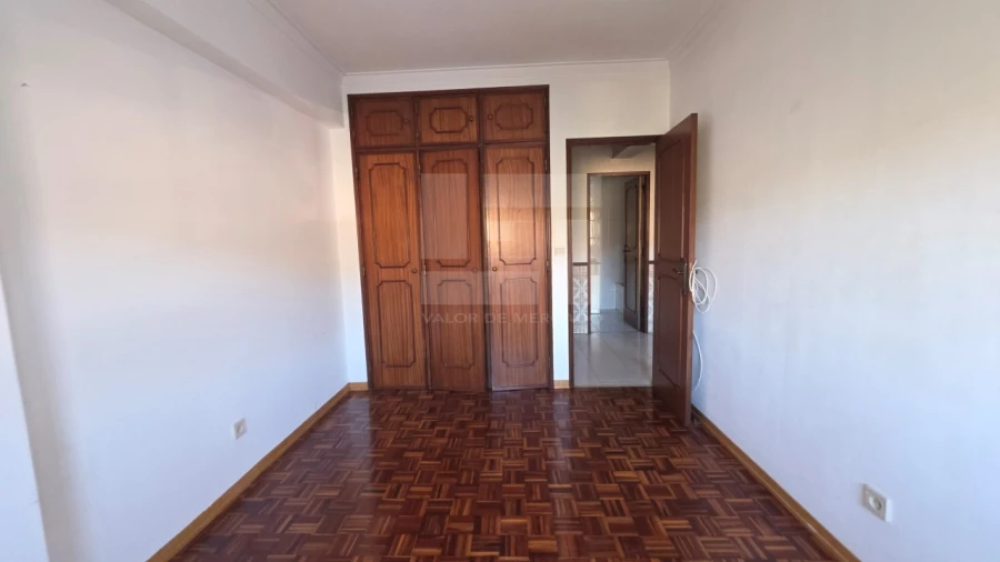 Apartamento T2 para Venda em Cacém e São Marcos Foto 10