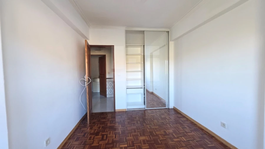 Apartamento T2 para Venda em Cacém e São Marcos Foto 19