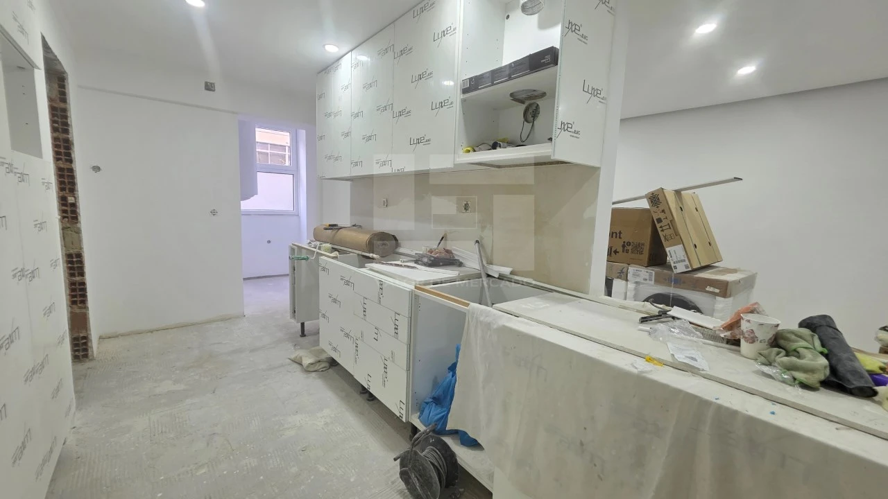 Apartamento T4 para Venda em Almada, Cova da Piedade, Pragal e Cacilhas Foto 3
