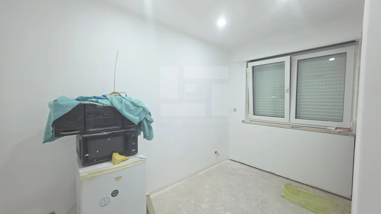 Apartamento T4 para Venda em Almada, Cova da Piedade, Pragal e Cacilhas Foto 7