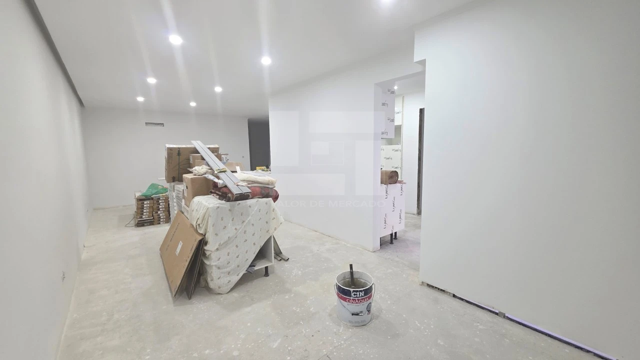 Apartamento T4 para Venda em Almada, Cova da Piedade, Pragal e Cacilhas Foto 10