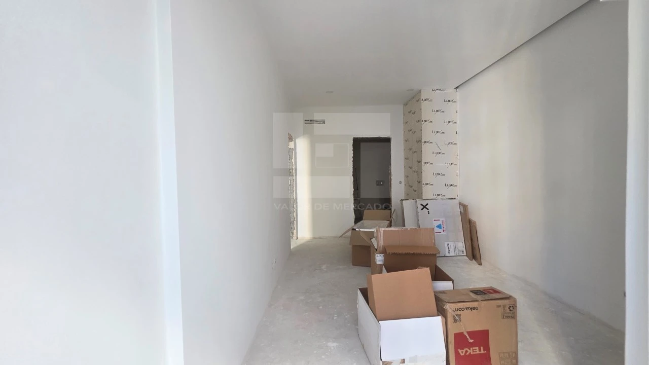 Apartamento T4 para Venda em Almada, Cova da Piedade, Pragal e Cacilhas Foto 17