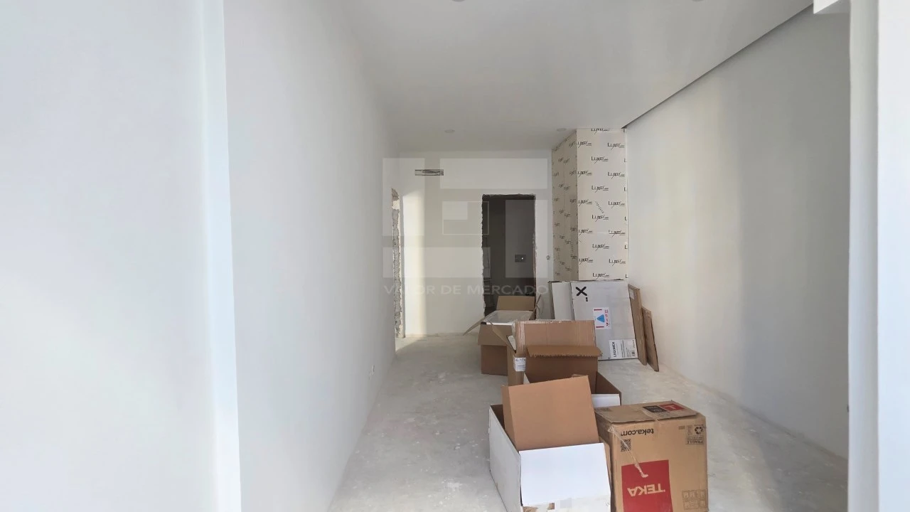 Apartamento T4 para Venda em Almada, Cova da Piedade, Pragal e Cacilhas Foto 18