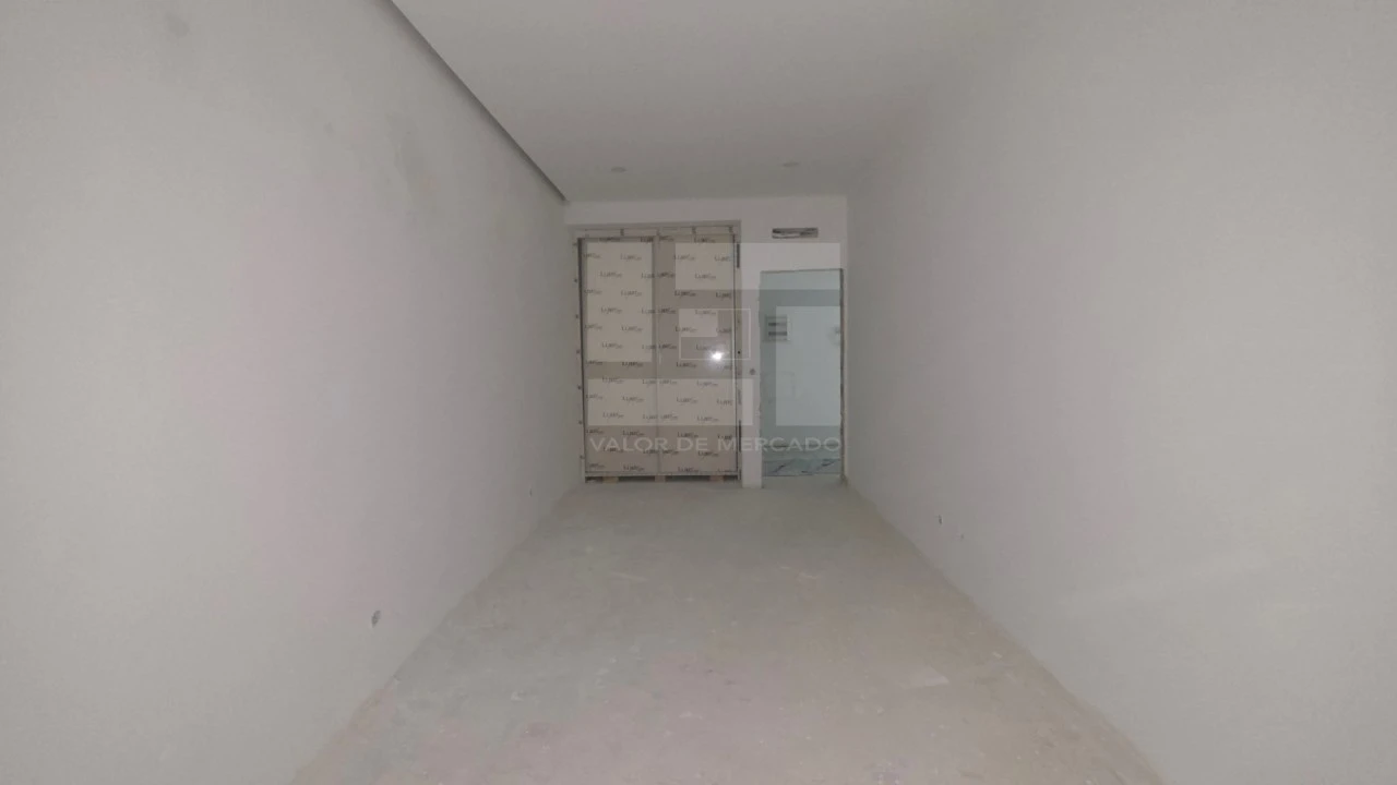 Apartamento T4 para Venda em Almada, Cova da Piedade, Pragal e Cacilhas Foto 22