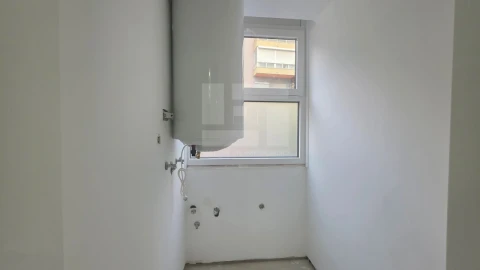 Apartamento T4 para Venda em Almada, Cova da Piedade, Pragal e Cacilhas