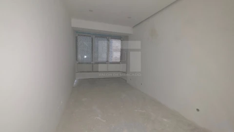 Apartamento T4 para Venda em Almada, Cova da Piedade, Pragal e Cacilhas