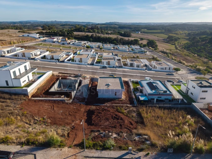 Terreno para Venda em Caldas da Rainha - Santo Onofre e Serra do Bouro Foto 3