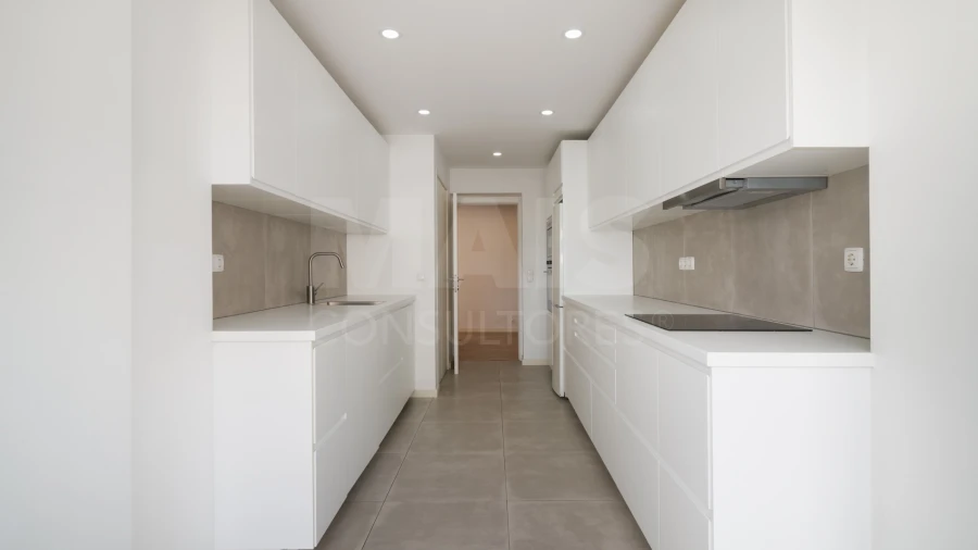 Apartamento T2 para Arrendamento em Algés, Linda-A-Velha e Cruz Quebrada-Dafundo