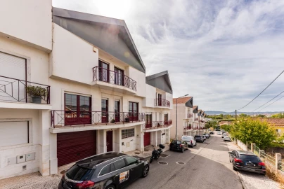 Moradia T4 para Venda em Vialonga