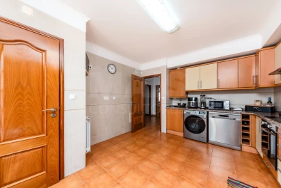 Moradia T4 para Venda em Vialonga