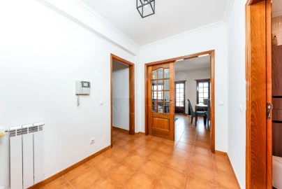 Moradia T4 para Venda em Vialonga