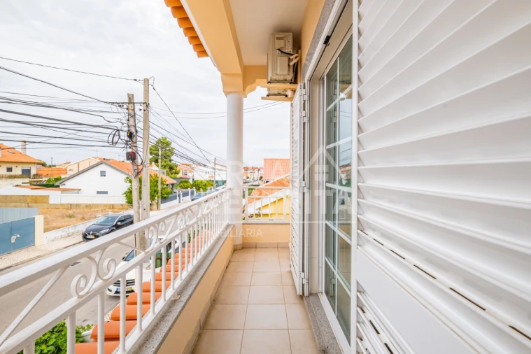 Moradia T3 para Venda em Quinta do Conde Foto 30