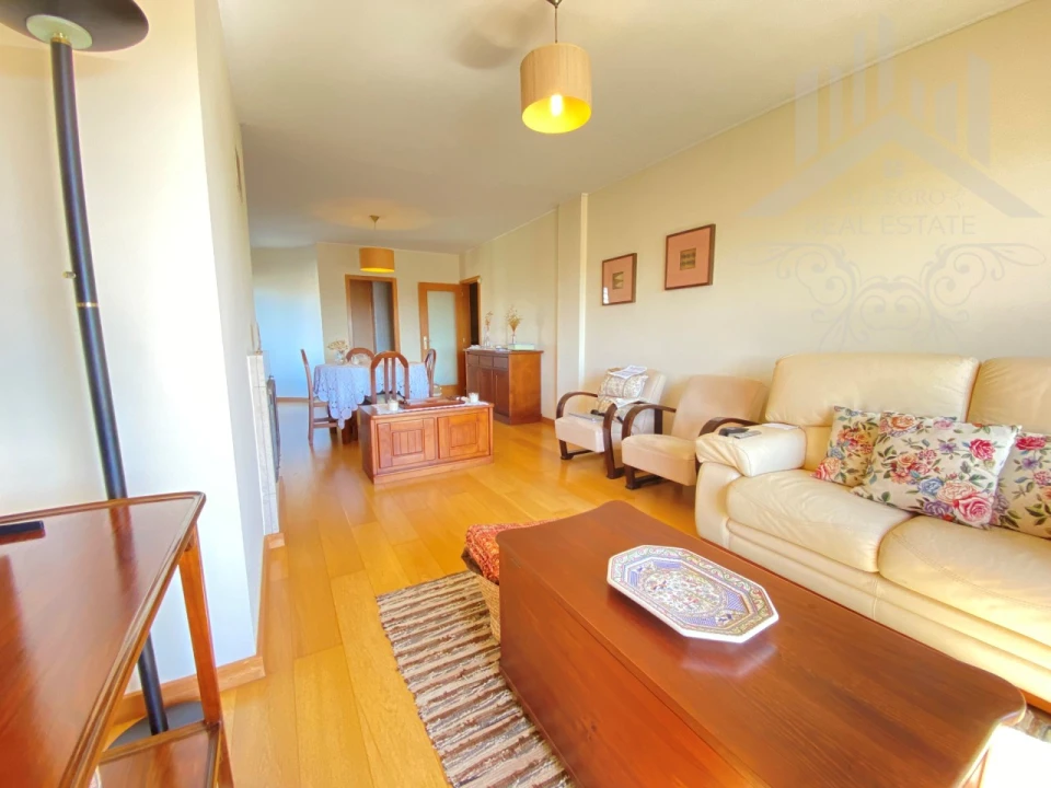 Apartamento T3 para Venda em Bonfim Foto 10