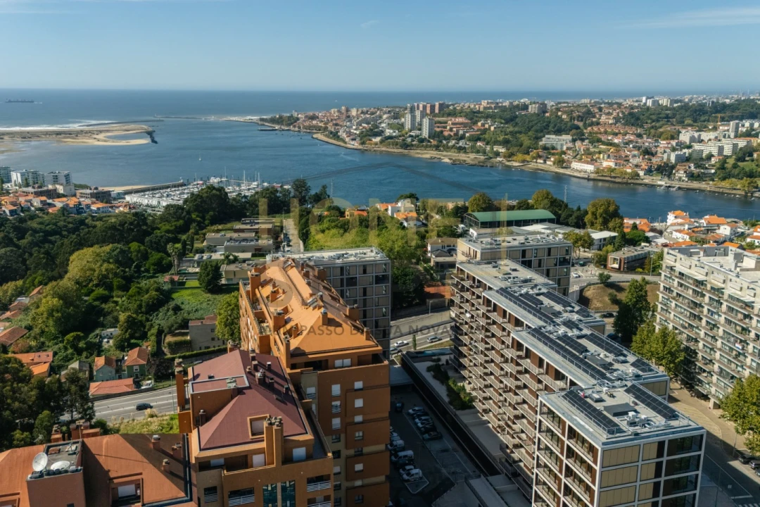 Apartamento T2 para Venda em Santa Marinha e São Pedro da Afurada Foto 32