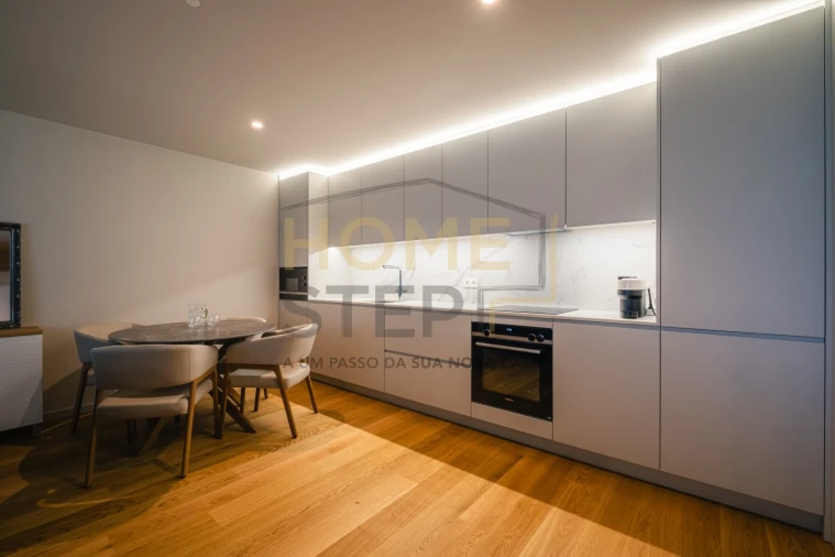 Apartamento T2 para Venda em Santa Marinha e São Pedro da Afurada Foto 4