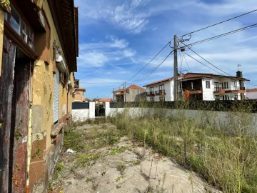 Moradia T5 para Venda em Monte