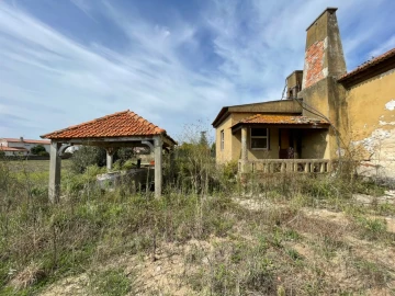 Moradia T5 para Venda em Monte